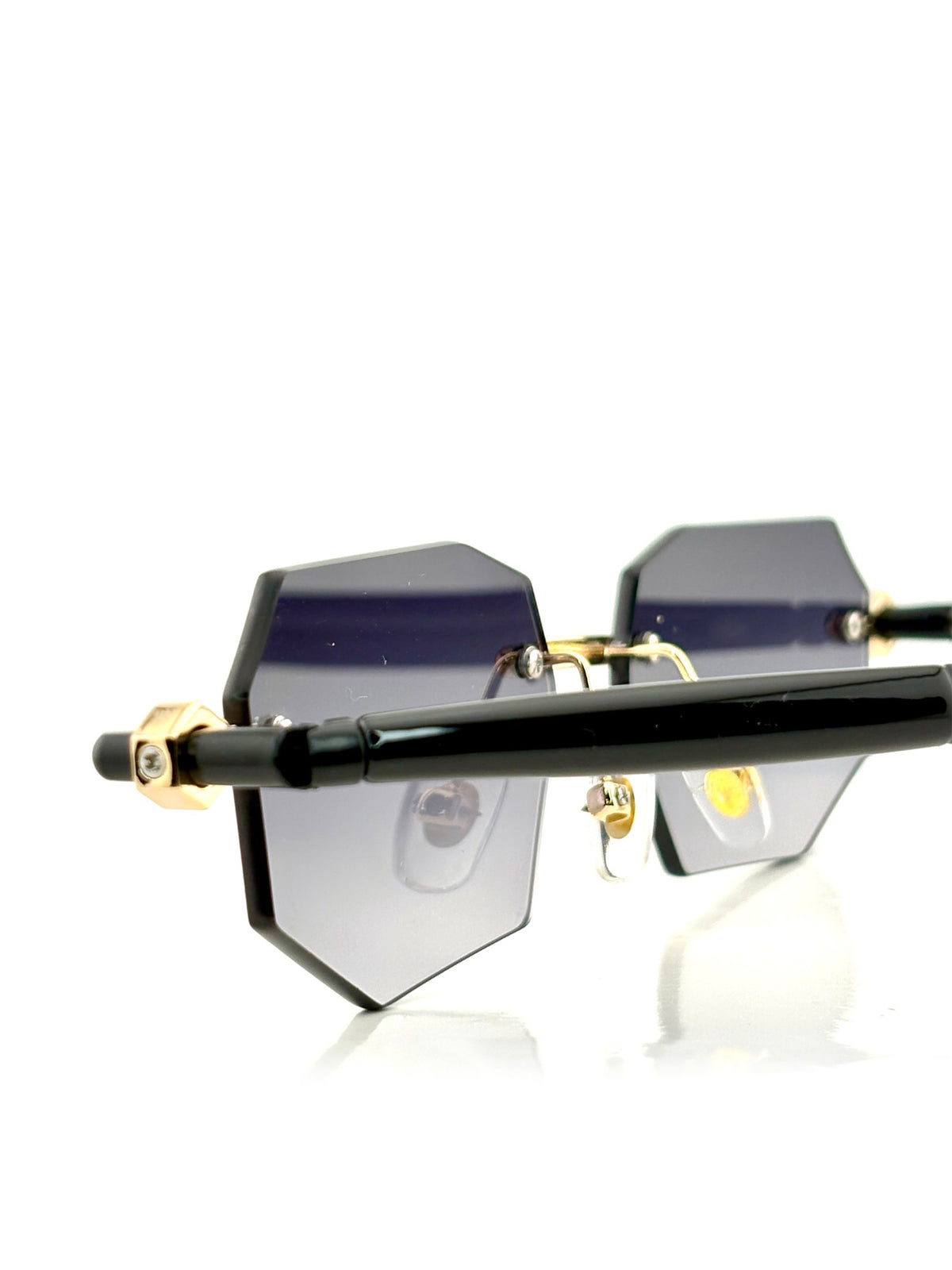 TM 103